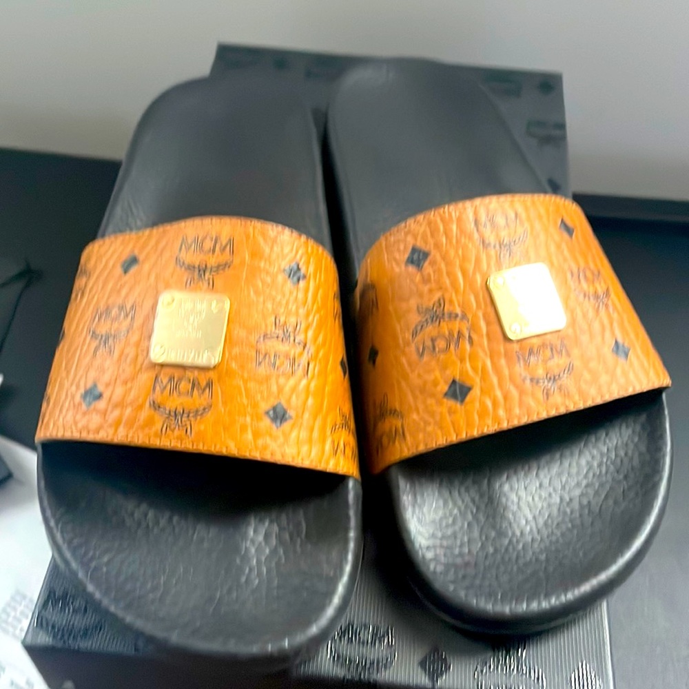 MCM Cognac Women’s Rubber Slides